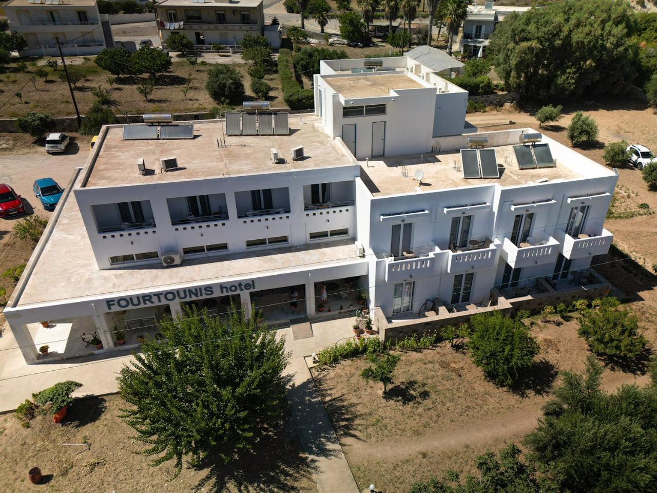 Fourtounis Hotel Kéfalos Exteriér fotografie